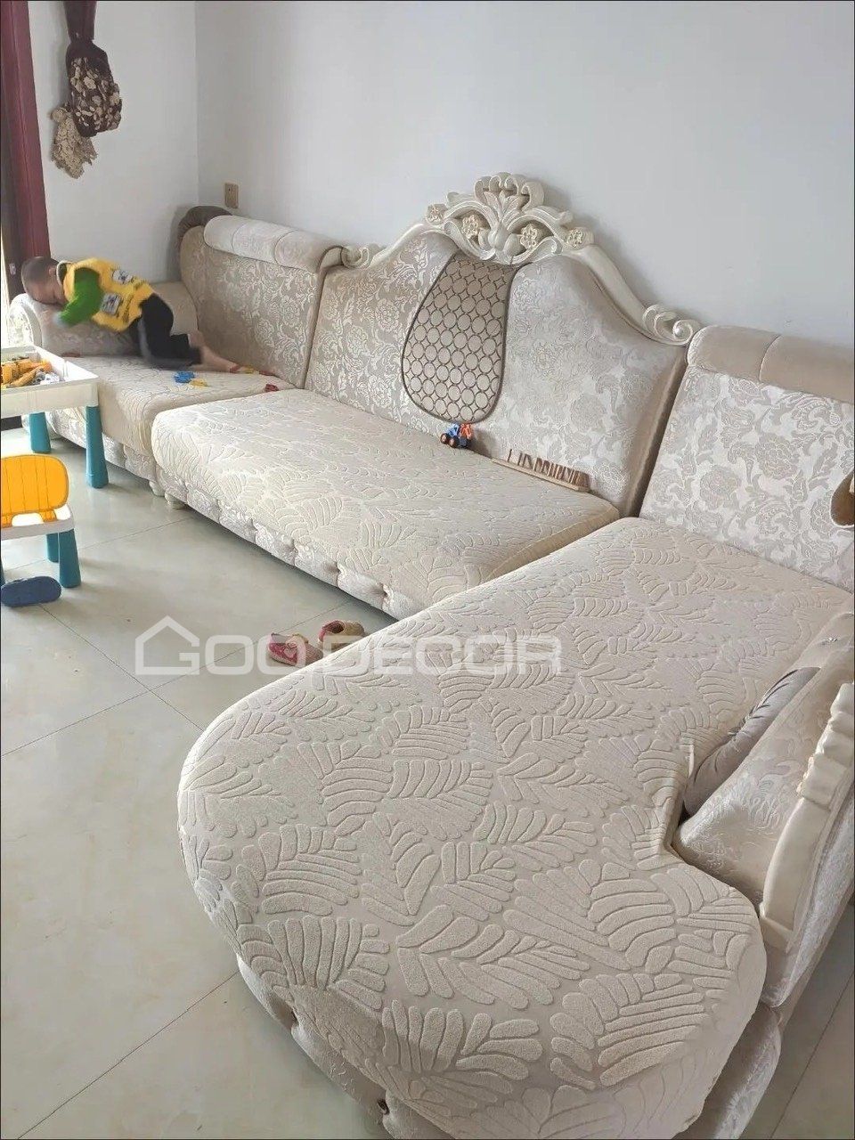 Đệm ghế sofa bọc vải nhung họa tiết lá màu kem sữa - Góc 3