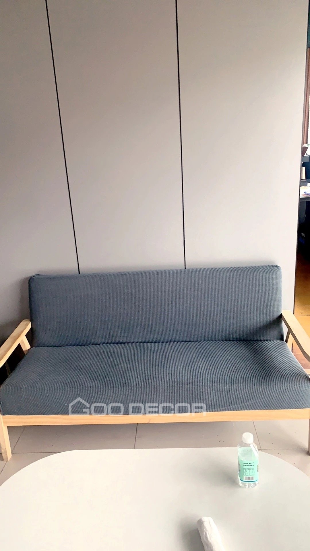 Bọc sofa bed vải nhung họa tiết lá màu xám đậm